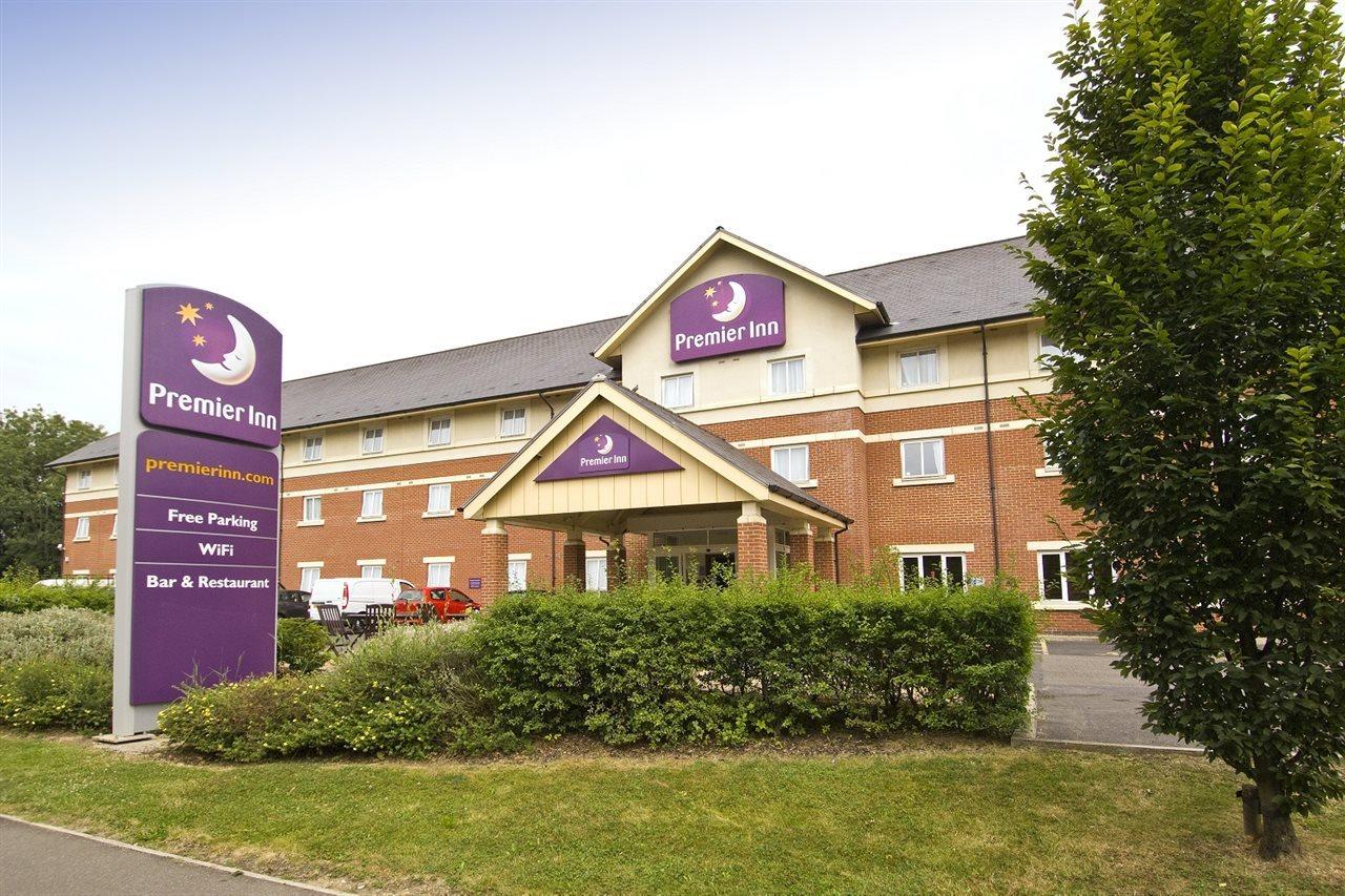 Premier Inn Gatwick Crawley Town West كرولي المظهر الخارجي الصورة