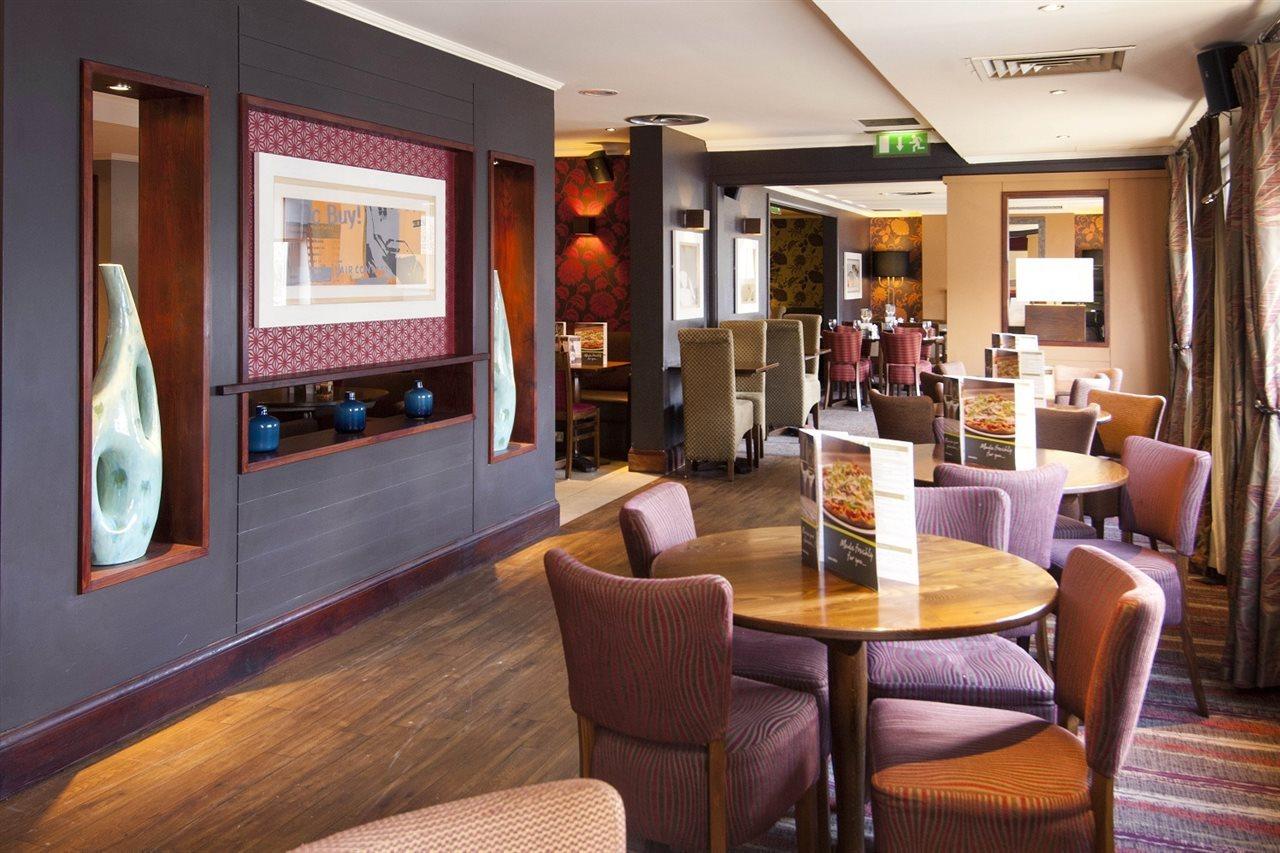 Premier Inn Gatwick Crawley Town West كرولي المظهر الخارجي الصورة