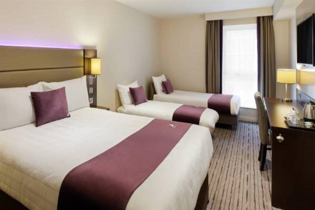 Premier Inn Gatwick Crawley Town West كرولي المظهر الخارجي الصورة